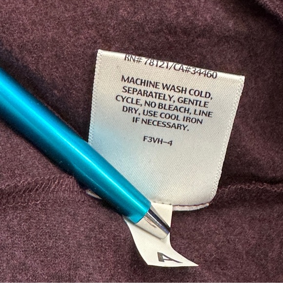 EILEEN FISHER High Back Long Sleeve V-Neck Knee Length Dress - Picture 10 of 10